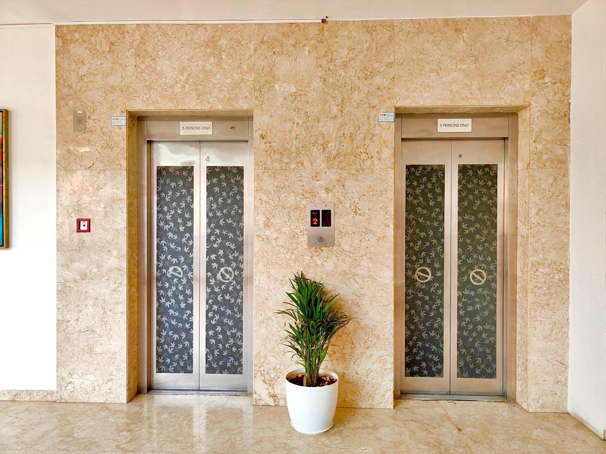 The Altruist Business Hotel Kharadi Púna Exteriér fotografie