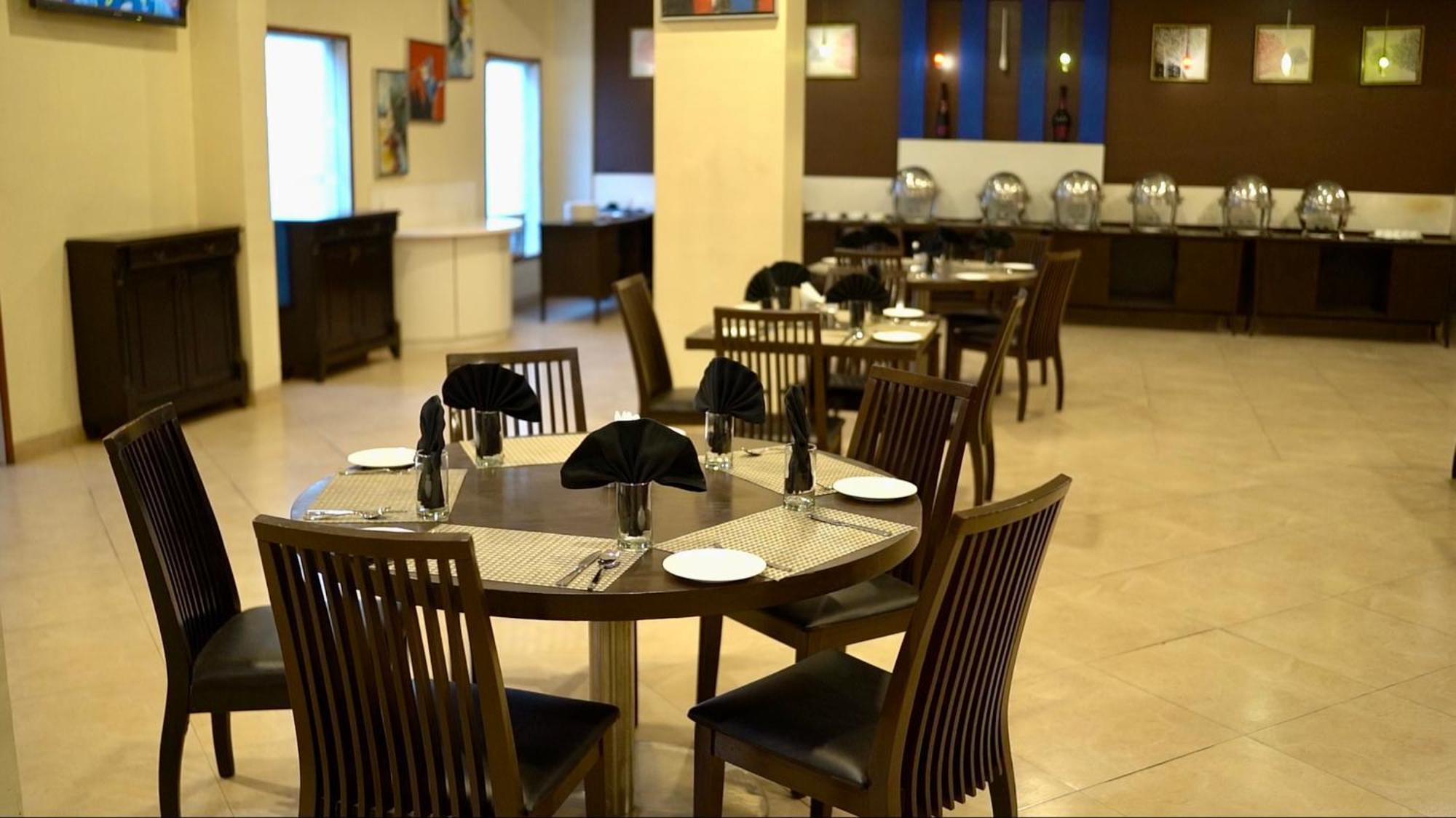 The Altruist Business Hotel Kharadi Púna Exteriér fotografie